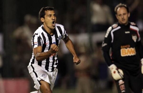 Versus / Libertad y un recuerdo copero muy especial ante Sao Paulo