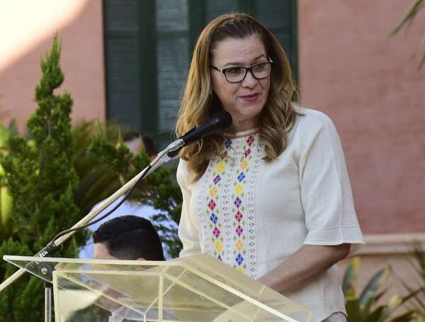 Buzarquis habla de “boicot total” en salud pública y busca convocar a ministra Barán - Nacionales - ABC Color