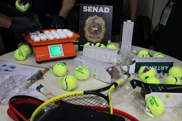 Video: así detectan droga oculta en pelotas de tenis con destino a Australia - Policiales - ABC Color