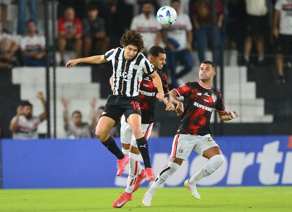 Libertad perdió el invicto y la punta en la Copa