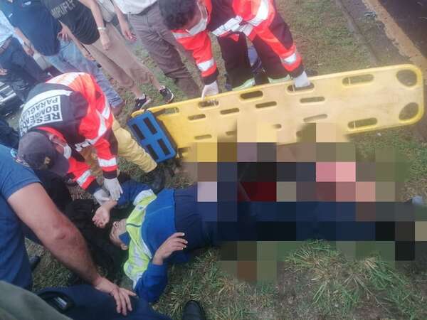 Militar pierde una pierna tras grave accidente en la Autopista Silvio Pettirossi - Policiales - ABC Color