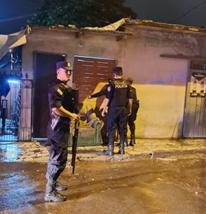 Nuevo enfrentamiento entre pandillas en la Chacarita se cobra una vida e hieren a una niña