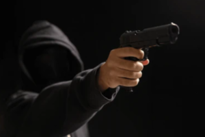 Tiroteo entre pandillas deja un fallecido y una niña herida en la Chacarita