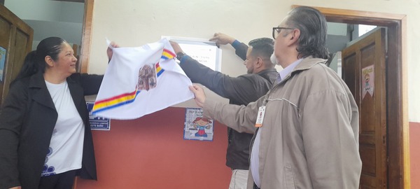 Rehabilitan sanitarios en escuela de Encarnación con inversión de más de 100 millones