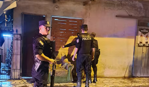 Un muerto y una niña herida tras tiroteo en la Chacarita - Noticiero Paraguay