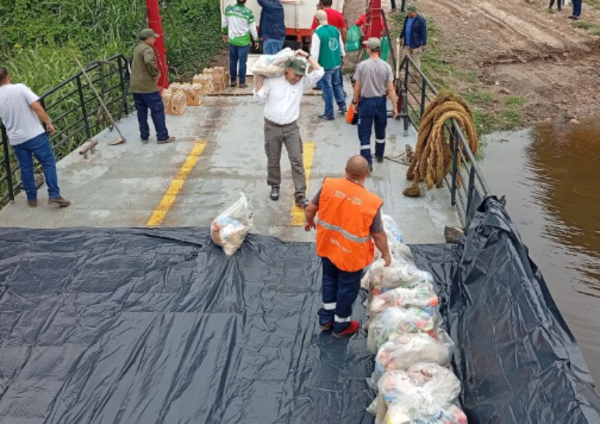 Continúa la asistencia a familias afectadas por inundaciones en el Chaco