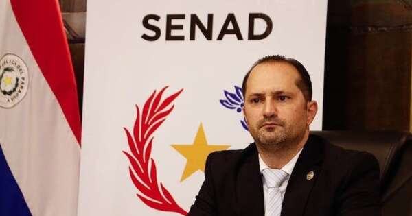 La Nación / “Poco serio”, ministro de la Senad cuestiona debate sobre legalización de la marihuana