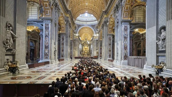 Unos 50 jefes de Estado o gobierno y 10 reyes asistirán al funeral del papa