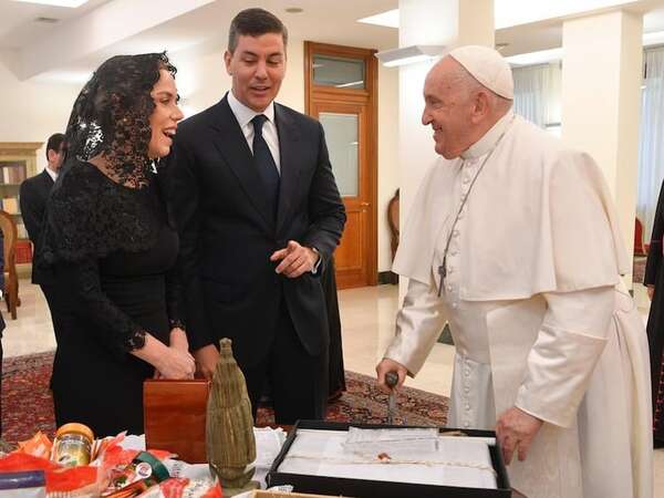 Funeral del Papa sin Peña: “La diplomacia no es lo nuestro”, dice Amarilla - Política - ABC Color