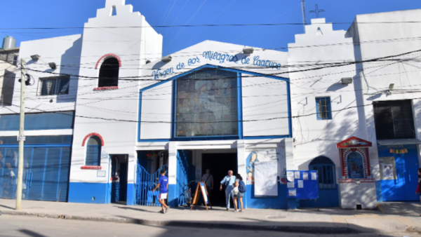 La historia de la virgen de Caacupé que el Papa llevó de Paraguay a Buenos Aires