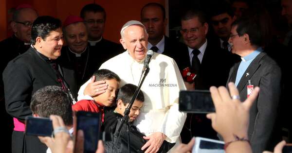 La Nación / Legado de unidad y esperanza en Paraguay: planean homenaje póstumo al papa Francisco