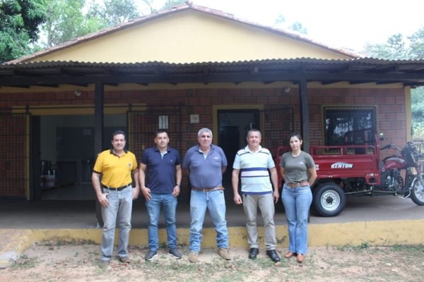 Miel del Guairá impulsa la economía local y llega a los estudiantes con el Programa Hambre Cero - ADN Digital