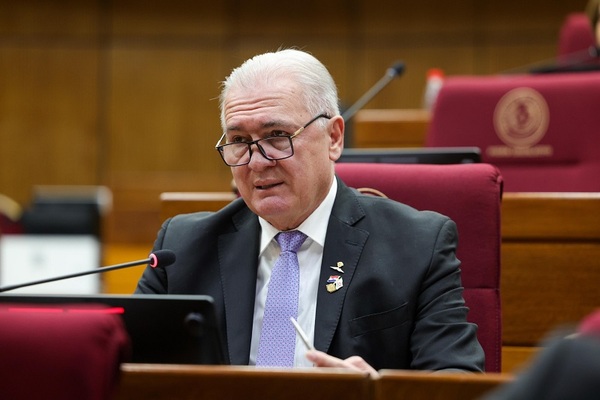 Fiscal general recibió a escribano de diputado y negó alusión al legislador