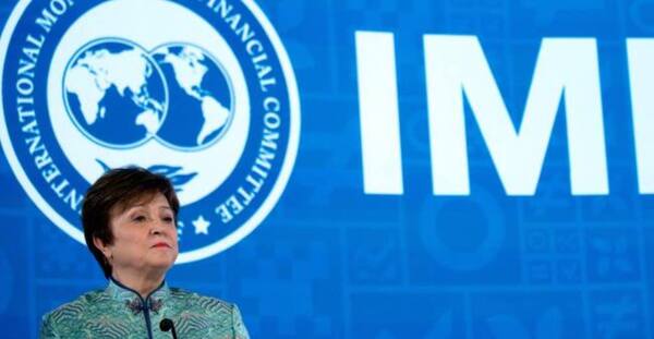 La principal prioridad del FMI es el reto de la estabilidad macroeconómica