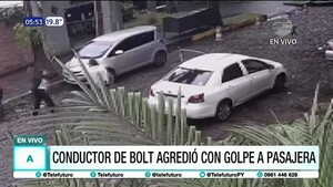 Conductor de Bolt agredió a pasajera y todo quedó grabado