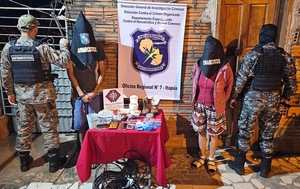 Allanan punto de sup. venta de drogas y detienen a dos personas en barrio San Pedro