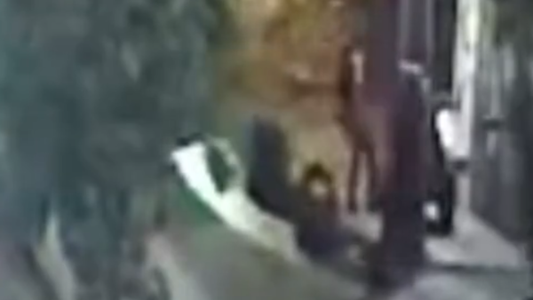 Motochorros disparan a un hombre y le roban su motocicleta en Asunción