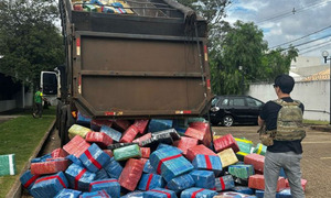Interceptan en Brasil camión paraguayo con más de 7.200 kilos de droga - OviedoPress