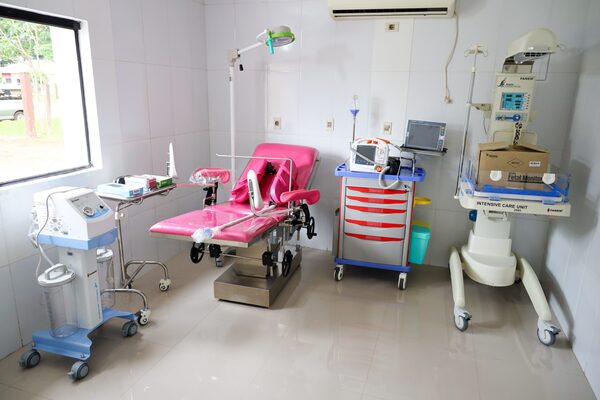 San Alberto recibe mobiliarios para el centro de salud y sistema de agua potable - .::Agencia IP::.