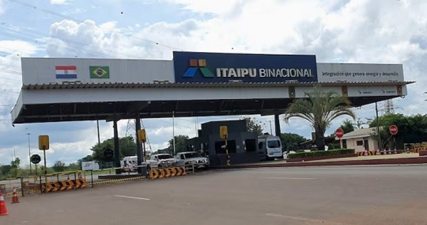 Parque Tecnológico Itaipú abrirá sobres para compra de equipos de espionaje
