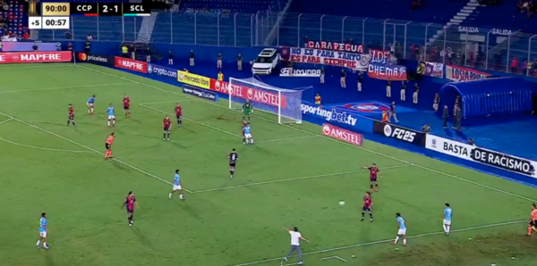 Versus / Jorge Morel explicó el confuso episodio en el segundo gol del Sporting Cristal