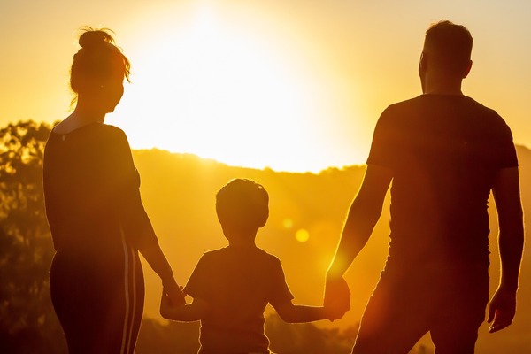“La familia es la célula de toda sociedad”: Pastor Emilio Agüero insta a celebrar con convicción el Día Nacional de la F
