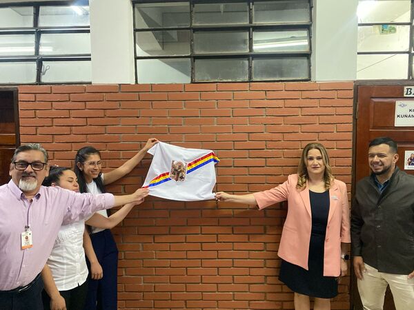 Municipalidad de Encarnación inauguró sanitarios en el Instituto de Formación Docente del CREE