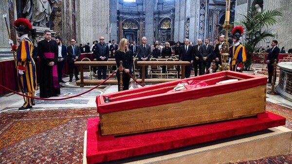Un goteo incesante de mandatarios llega a Roma para el funeral del papa Francisco