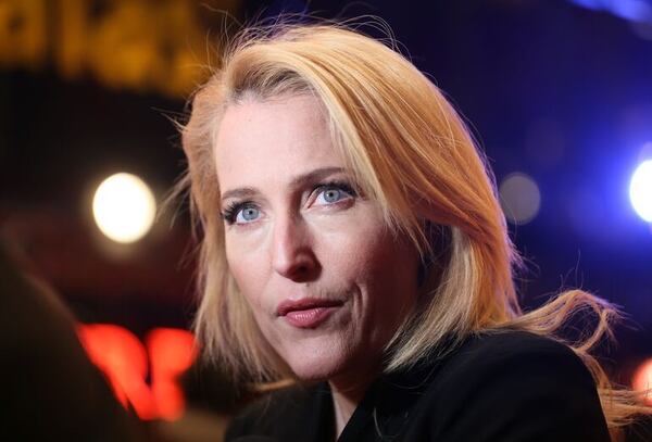 Gillian Anderson, actriz de “Sex Education”, habla de su segundo libro sobre sexo - Sexualidad - ABC Color
