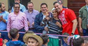 Diario HOY | Gobierno entrega 43 nuevas viviendas sociales en J. Augusto Saldívar e Itá