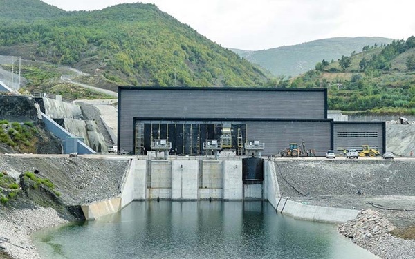 Experta resalta necesidad de construir las 22 pequeñas centrales eléctricas en el país | Locales | 5Días