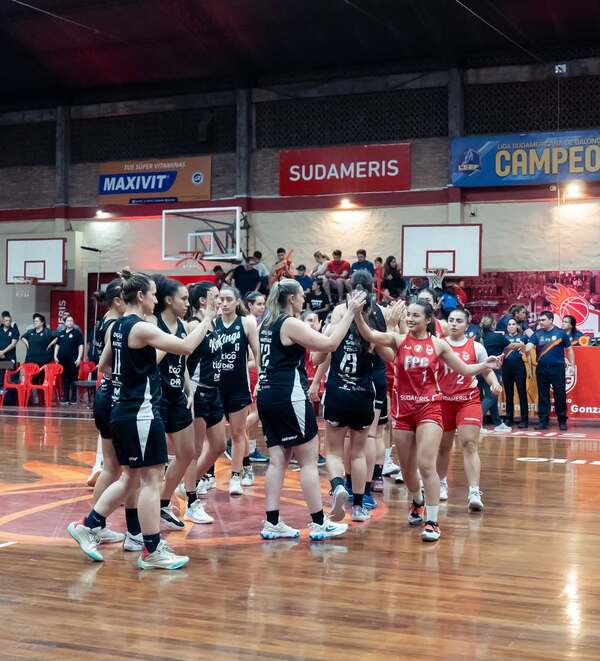 Basquetbolistas femeninas denuncian que las dejaron sin torneos - 1000 Noticias