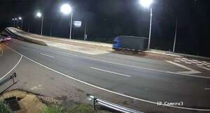 Video: otro conductor evitó un accidente mediante la rampa de emergencia en Pedrozo - Nacionales - ABC Color