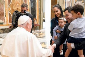 Presidente de diputados participó del velorio del papa Francisco - trece