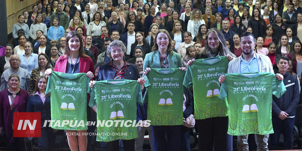 SE PRESENTÓ LA 21ª LIBROFERIA ENCARNACIÓN BAJO EL LEMA “LEER ES ESPERANZA”
