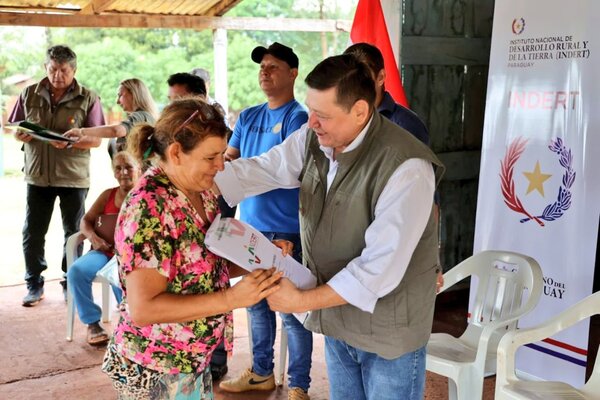 INDERT impulsa descentralización y pone en marcha plan para titular 50.000 tierras - MarketData