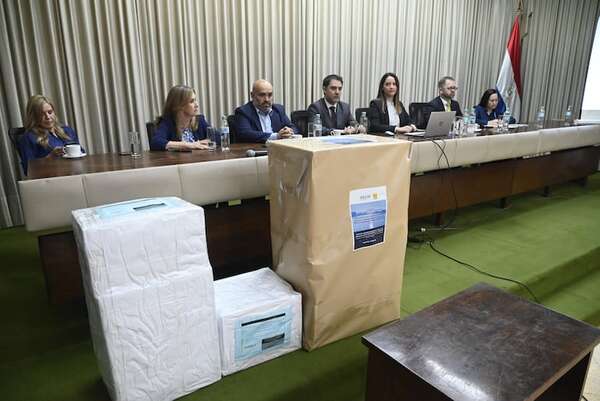 Pese al grado de inversión, solo dos consorcios ofertaron para duplicación de la Ruta PY01 - Economía - ABC Color