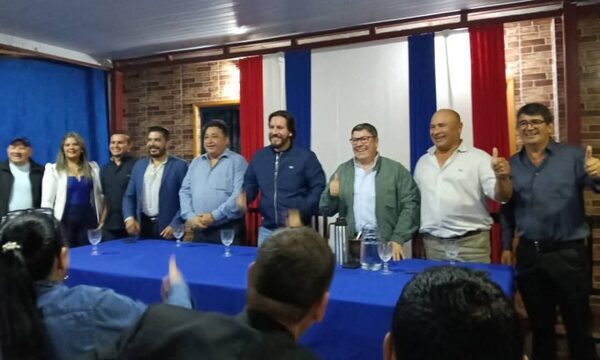Prieto hace “vito” de cupos y licitaciones y arrodilla frente suyo a liberales zoqueteros – Diario TNPRESS