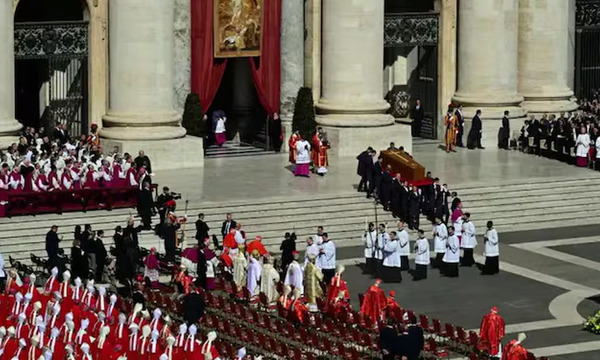 El último y emotivo adiós al Papa Francisco - OviedoPress