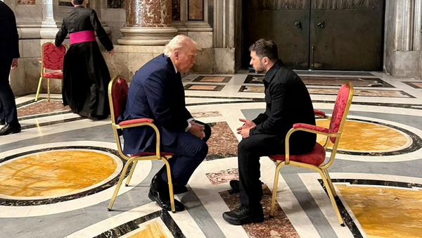 Trump y Zelensky mantuvieron una reunión en el Vaticano antes del funeral del Papa Francisco