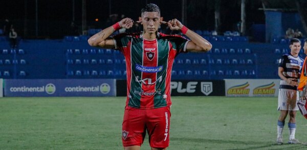 Versus / ¡Qué lujo! Estiven Pérez y un gol de mucha calidad para Tembetary
