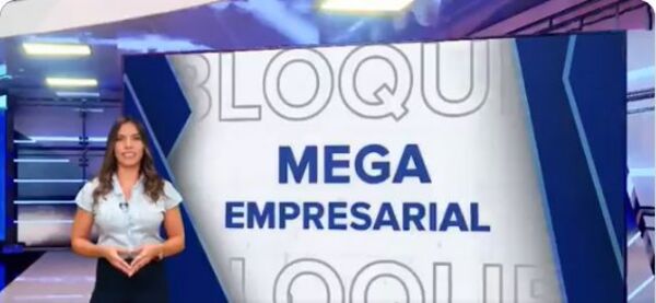¡Conductora mandó a la “China” a su compañero en medio del bloque empresarial!