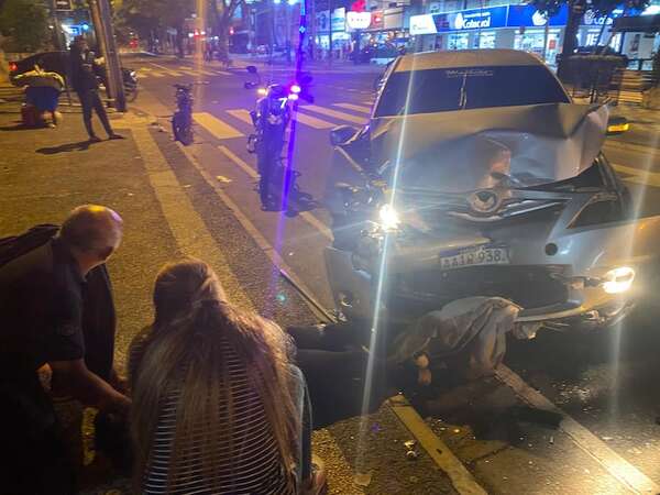 Militar alcoholizada protagoniza accidente y deja herida a una comerciante - Policiales - ABC Color