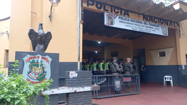 Detienen a policía en PJC por presunto narcotráfico - 1000 Noticias