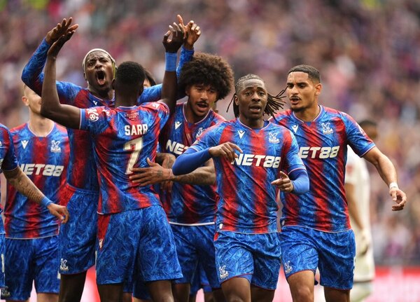 Versus / Crystal Palace sorprende al Aston Villa y jugará la final de la FA Cup