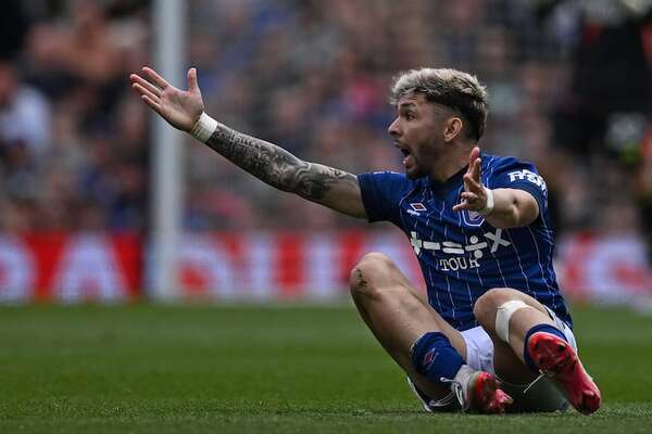 El Ipswich de Enciso pierde y desciende en Inglaterra - Fútbol Internacional - ABC Color