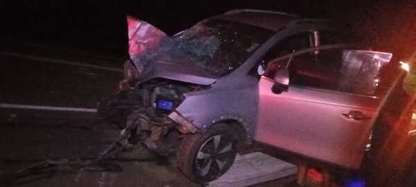 CONDUCTURA ALCOHOLIZADA CHOCÓ CONTRA UNA COLUMNA DE LA ANDE