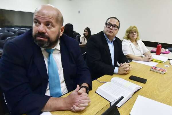 Cámara da la razón a Carlos Granada y confirma a tribunal “original” - Nacionales - ABC Color