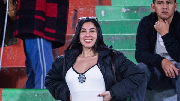 Madrina de Olimpia criticó polémica propuesta anticueronas en canchas: "Son los jugadores los que juegan"