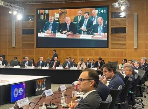 Previsibilidad para el sector privado es la «prioridad» del Gobierno en el corto plazo